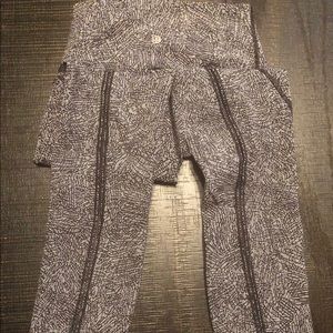 Lululemon Black/white print mesh Capri pants